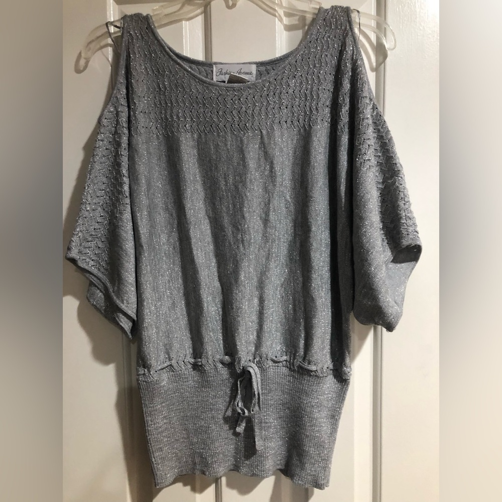 Fashion Avenue - Grey sparkly, cut-out shoulders sweater.